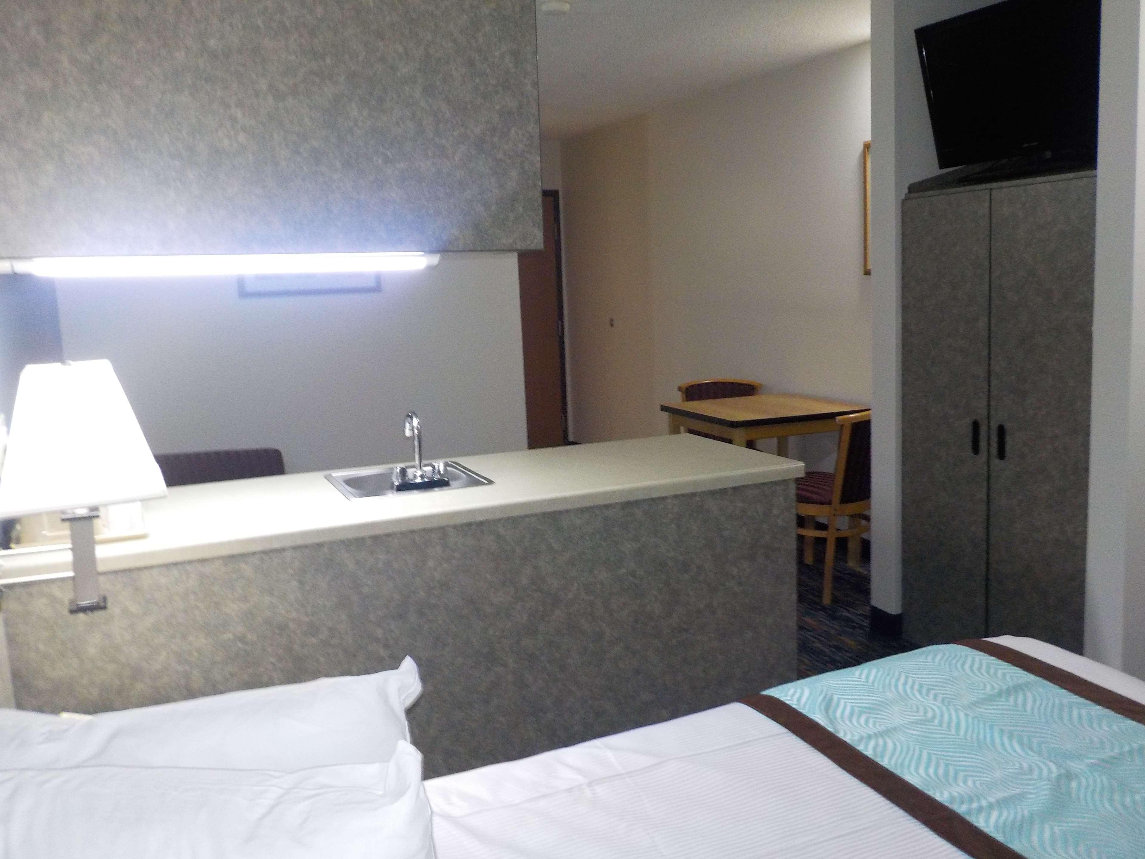 Mj Inn And Suites Marienville Rum bild
